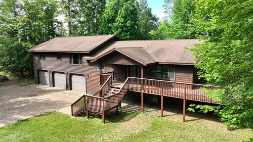 1459 Eagle Flight Trl, Eagle River, WI, 54521-8585 | Card Image