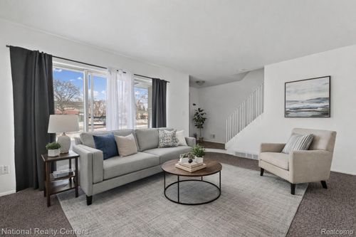 unit-1-8232 Karam Blvd, Warren, MI, 48093-2157 | Card Image