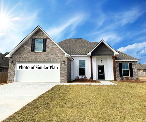 5800 Del Rio Xing, Crestview, FL, 32539-9424 | Card Image