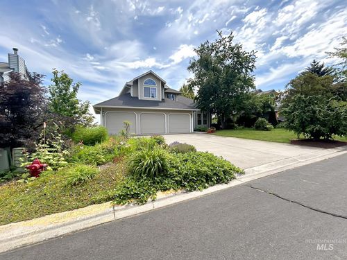 1674 Appaloosa Rd, Moscow, ID, 83843-2453 | Card Image