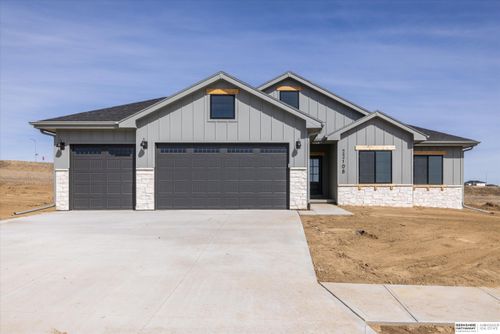 22108 Mcclellan Dr, Gretna, NE, 68028-6030 | Card Image