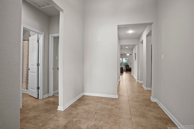 12017 Vignette, House other with 4 bedrooms, 3 bathrooms and null parking in Schertz TX | Image 5