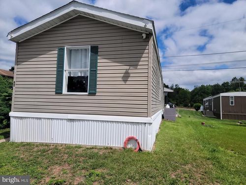 42 Virginia Ave, BIRDSBORO, PA, 19508-1523 | Card Image