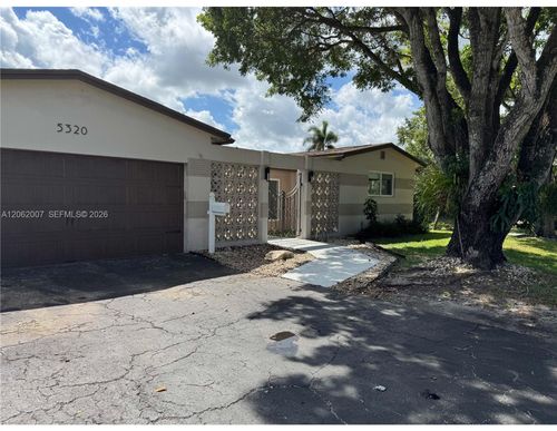 5320 Sw 89th Ave, Cooper City, FL, 33328-5145 | Card Image