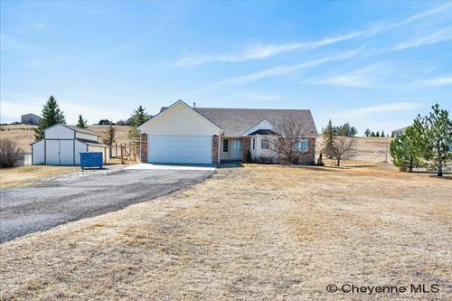 407 Dayshia Ln, Cheyenne, WY, 82007-9196 | Card Image