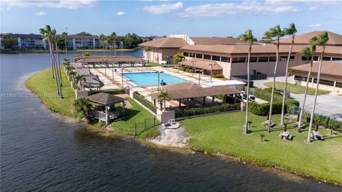 apt-201j-12750 Sw 4th Ct, Pembroke Pines, FL, 33027-6750 | Card Image