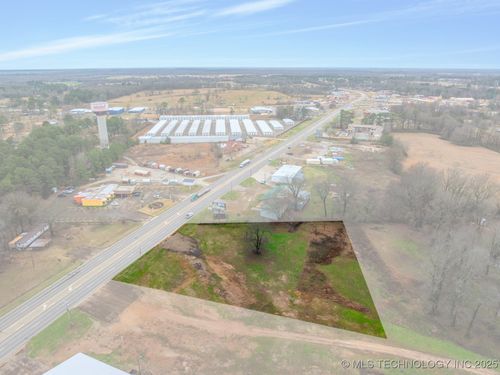 1 Ne Lincoln Rd, Idabel, OK, 74745 | Card Image