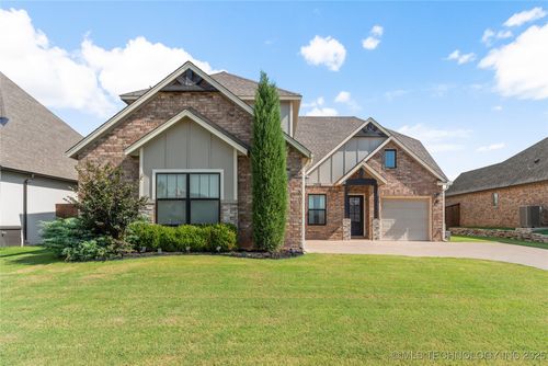 2918 Van Buren Ct, Broken Arrow, OK, 74011-1954 | Card Image