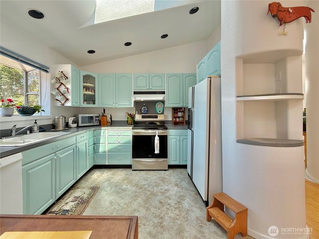 10 Davenhill Ln, House other with 3 bedrooms, 2 bathrooms and 4 parking in Sequim WA | Image 7
