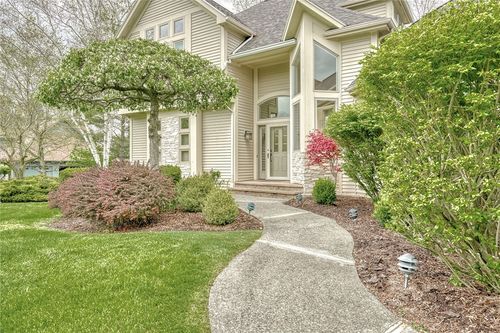 38 Sycamore Rdg, Honeoye Falls, NY, 14472-9376 | Card Image
