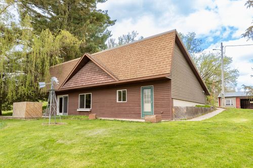 33704 County 25 N, Peterson, MN, 55962-4314 | Card Image
