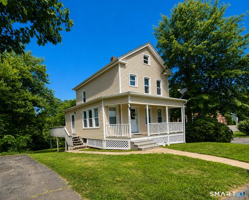153 Eastern Dr, Middletown, CT, 06457-3915 | Card Image