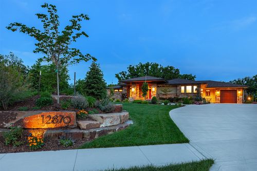 12870 Ridgeview Dr, Urbandale, IA, 50323-2774 | Card Image