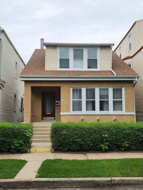 3456 N Whipple Street, Chicago, IL, 60618 | Card Image