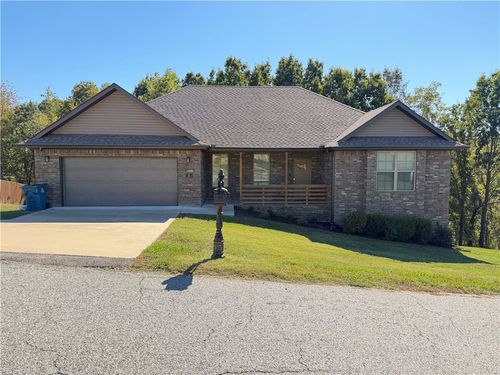2 Kirkcaldy Dr, Bella Vista, AR, 72715-5700 | Card Image