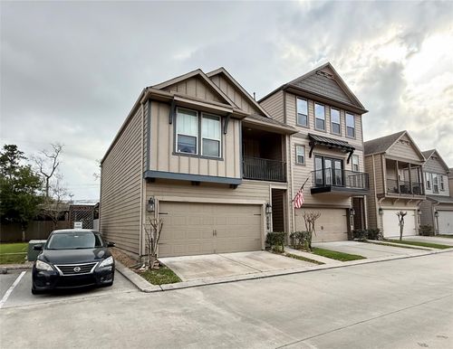 10947 Cannes Memorial Dr, Houston, TX, 77043-3268 | Card Image