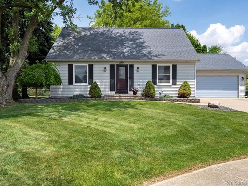 264 Palmer St, Imlay City, MI, 48444-1437 | Card Image