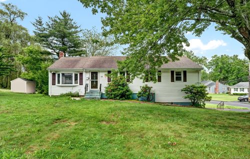 18 Nolan Dr, Bloomfield, CT, 06002-2027 | Card Image