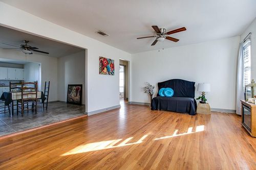 1010 Ardmore St, San Angelo, TX, 76905-7701 | Card Image