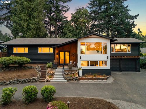 2390 Southshore Blvd, Lake Oswego, OR, 97034-5758 | Card Image