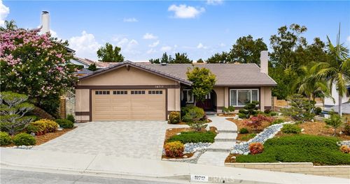 19717 Los Pinos Dr, Walnut, CA, 91789-1725 | Card Image