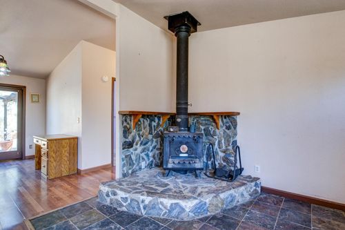 10363 Tulipan Way, Coulterville, CA, 95311-9706 | Card Image