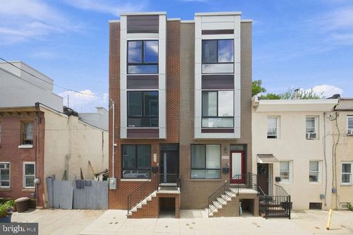2136 N Randolph St, Philadelphia, PA, 19122-1428 | Card Image