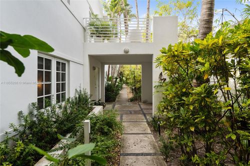 apt-3-234 Meridian Ave, Miami Beach, FL, 33139-7026 | Card Image