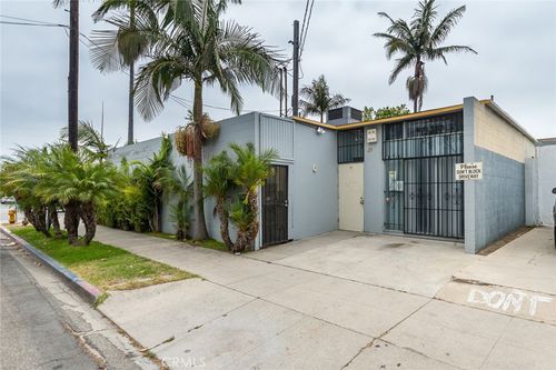 1533 Alamitos Avenue, Long Beach, CA, 90813 | Card Image