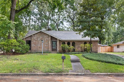 2210 Middle Creek Dr, Kingwood, TX, 77339-1720 | Card Image