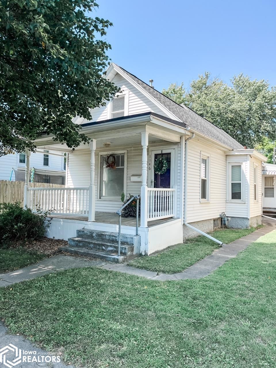 Ash St, Burlington, IA 52601