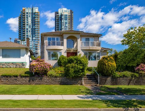 515 W 60th Ave, Vancouver, BC, V6P1Z8 | Card Image