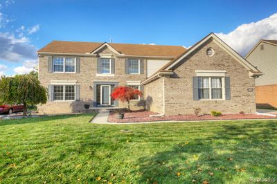 47014 Glastonbury Drive, Home with 4 bedrooms, 3 bathrooms and null parking in Canton Twp MI | Image 1