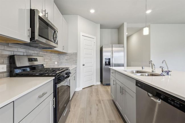22414 Aster Way Ln, House other with 3 bedrooms, 2 bathrooms and 2 parking in New Caney TX | Image 10