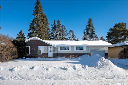 1305 East Centre, Saskatoon, SK, S7J3A8 | Card Image