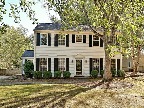 8614 Golf Ridge Dr, Charlotte, NC, 28277-8838 | Card Image