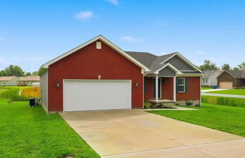 1071 Rainbow Way, Lawrenceburg, KY, 40342-7000 | Card Image