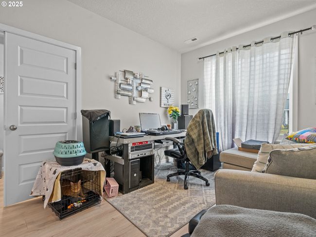 Bedroom-Main | Image 21