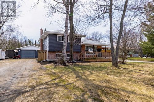 41 Oak Rd, Blind River, ON, P0R1B0 | Card Image