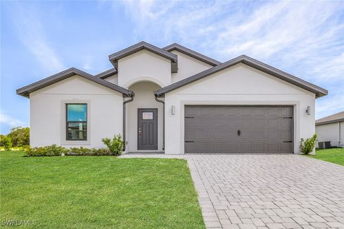928 Admiral Bull Halsey Ave, FORT DENAUD, FL, 33935-9691 | Card Image