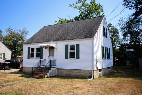 21 Laurier St, Somersworth, NH, 03878-1735 | Card Image