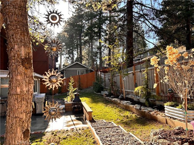 31042 Glen Oak Dr, House other with 1 bedrooms, 1 bathrooms and null parking in Running Springs CA | Image 22