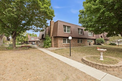 29 Galloway Ln, Waite Park, MN, 56387-1448 | Card Image