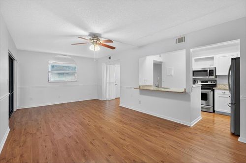 19 Alcira Ct, ST AUGUSTINE, FL, 32086-7620 | Card Image