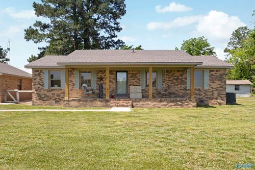 98 Johnson Rd, Danville, AL, 35619-6111 | Card Image