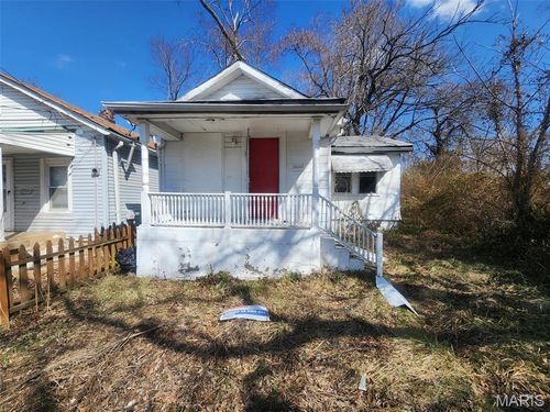 6527 Mount Ave, Saint Louis, MO, 63121-5718 | Card Image