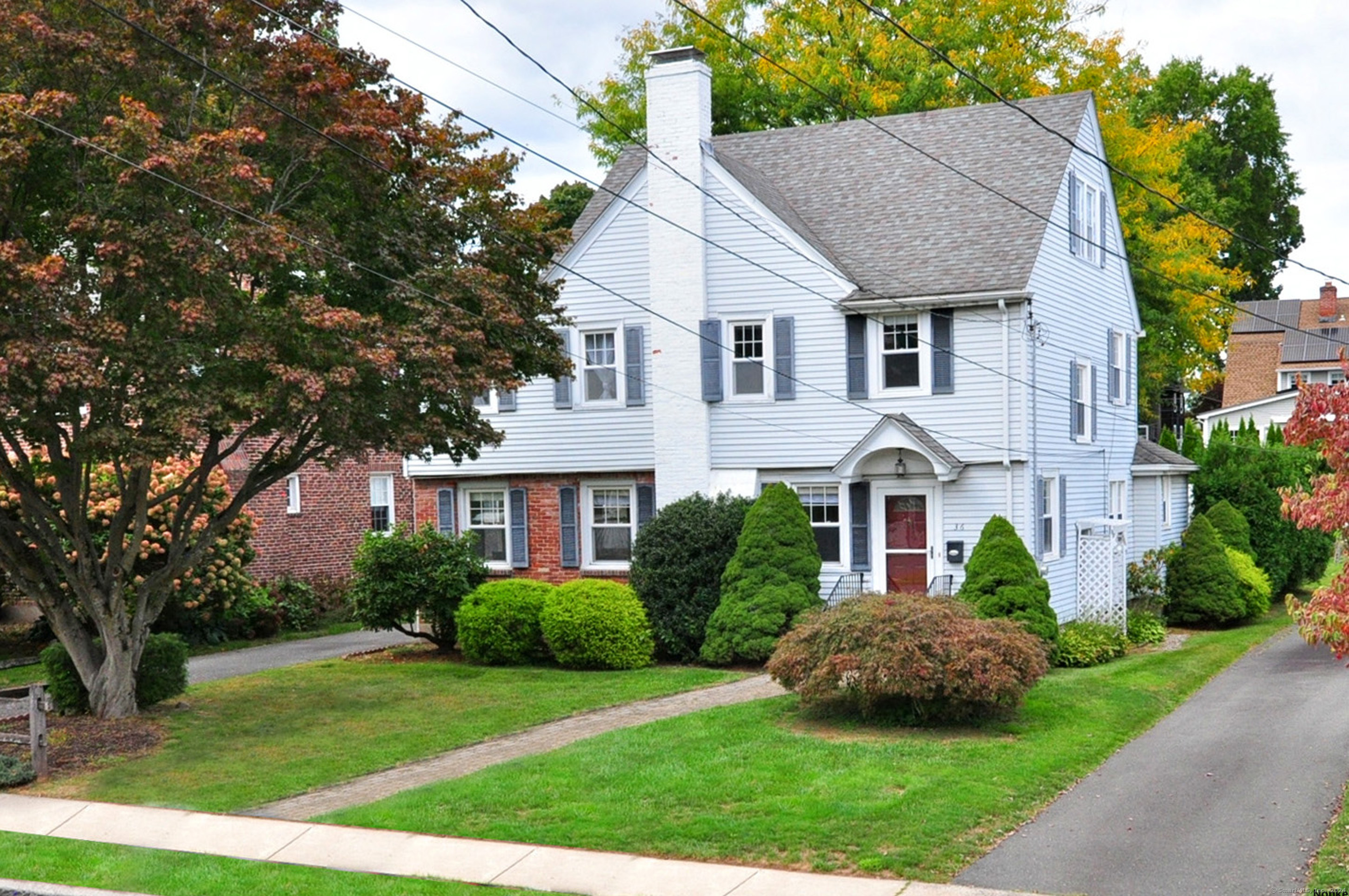 Ellsworth Rd, West Hartford, CT 06107