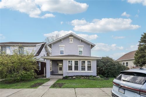 2011 Ridge Ave, Arnold, PA, 15068-4043 | Card Image