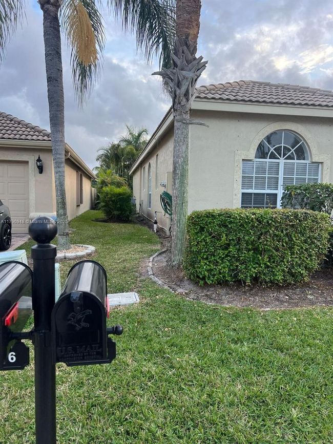 3922 Diamond Palladium Ter, House other with 2 bedrooms, 2 bathrooms and null parking in Boynton Beach FL | Image 29