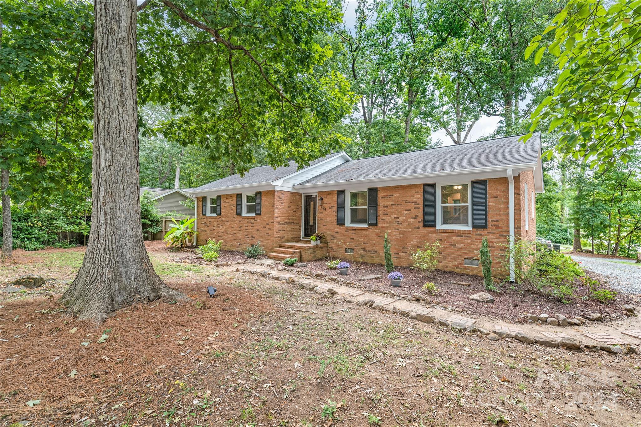 Pamela St, Huntersville, NC 28078
